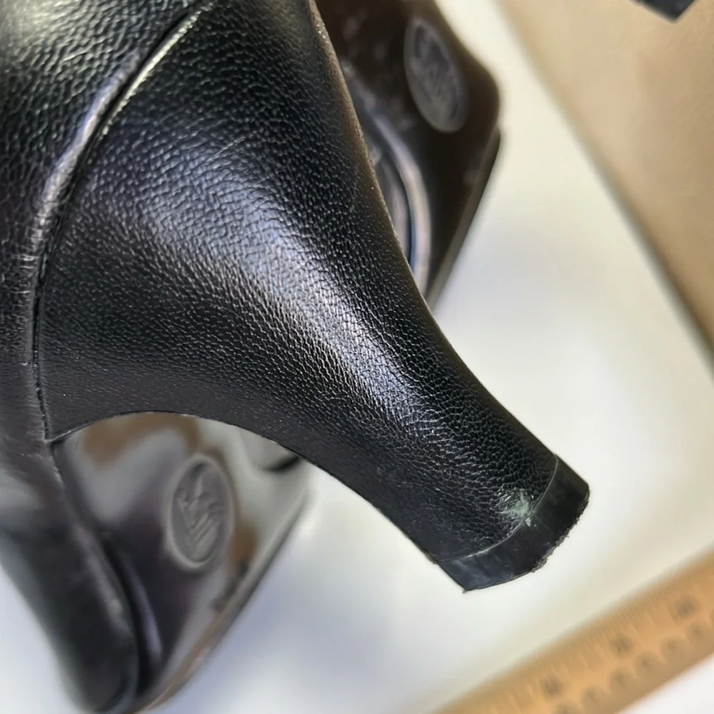 Sofft Samy woman’s black leather pump kitten wrapped heel arch support sz8 - Picture 14 of 14